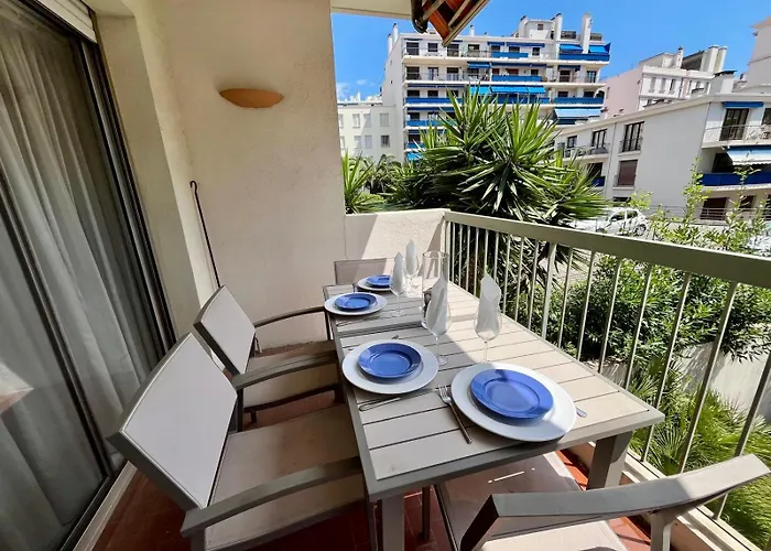 L'hacienda * Αντίμπ